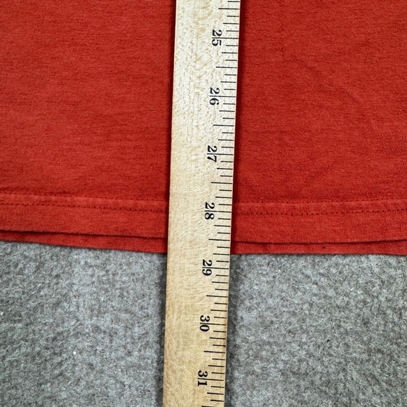 Oakley T Shirt Mens Size L Red Orange Short Sleeve Adults Casual - Picture 6 of 6